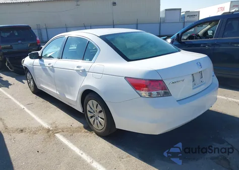 2010 Honda Accord 2.4 Lx z USA, uszkodzony, nr VIN 1HGCP2F31AA197120